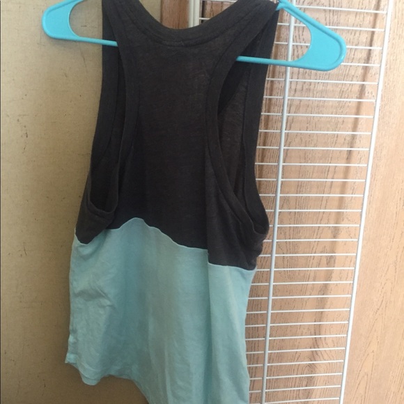 Pink by Victoria’s Secret shirt with sequence - Picture 3 of 3